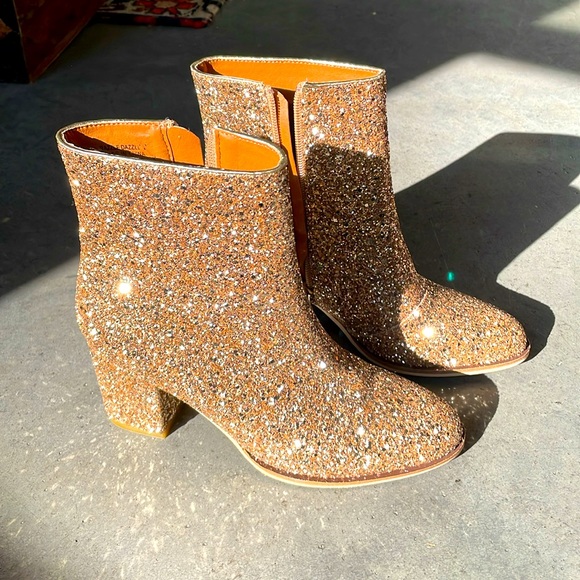 Hey Girl by Corkys tan extreme glitter boots size 8 never worn - Picture 17 of 17